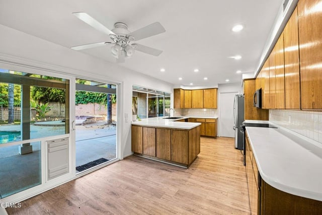 1128 El Monte Drive, Simi Valley, CA 93065 — photo 10 of 26