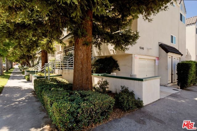 5145 Yarmouth Avenue 19, Los Angeles, CA 91316 — photo 18 of 21