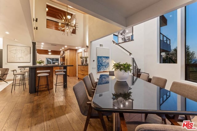 3372 Longridge Terrace, Sherman Oaks, CA 91423 — photo 5 of 29