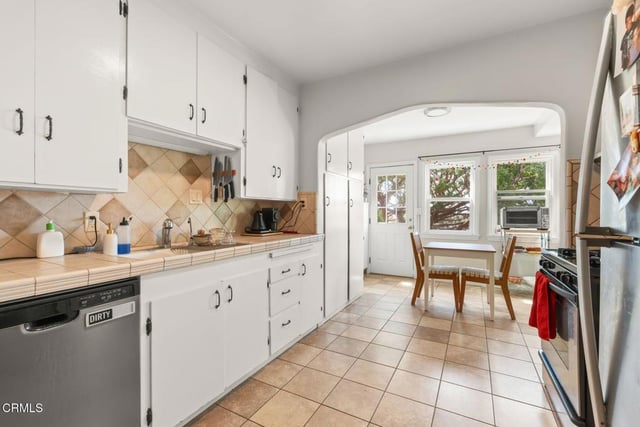 832 Buena Vista Street, Ventura, CA 93001 — photo 26 of 47