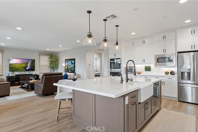 25041 Aspen Falls, Canyon Country, CA 91387 — photo 15 of 73