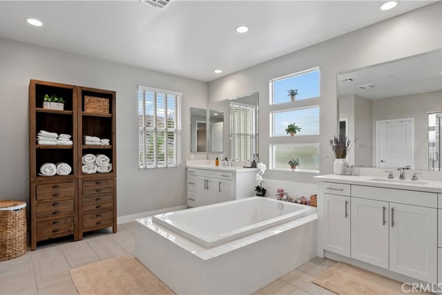 25041 Aspen Falls, Canyon Country, CA 91387 — photo 31 of 73