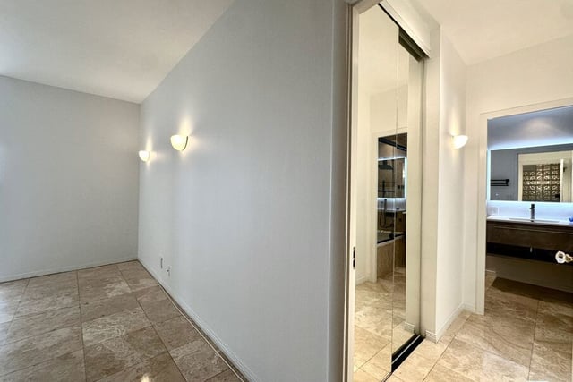 999 N Doheny Drive 711, West Hollywood, CA 90069 — photo 4 of 17