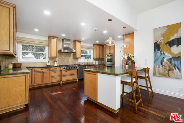 3452 Mandeville Canyon Road, Los Angeles, CA 90049 — photo 12 of 49