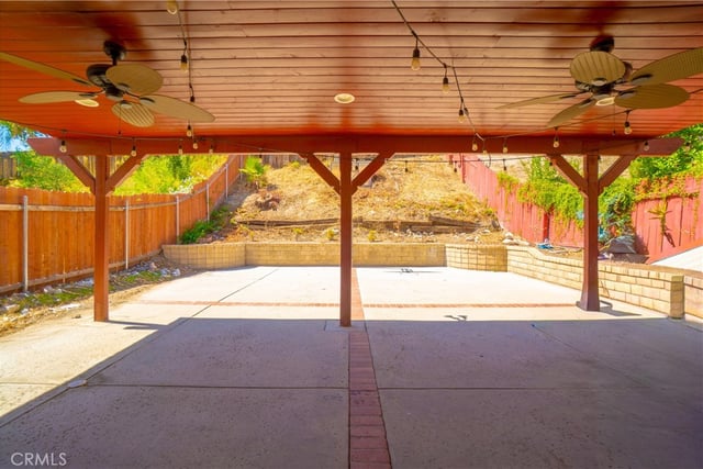 29105 Marilyn Drive, Canyon Country, CA 91387 — photo 39 of 47