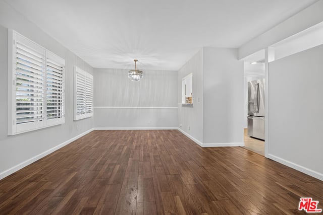 6716 Clybourn Avenue 147, North Hollywood, CA 91606 — photo 10 of 43
