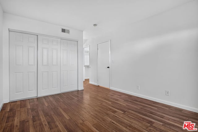 6716 Clybourn Avenue 147, North Hollywood, CA 91606 — photo 17 of 43