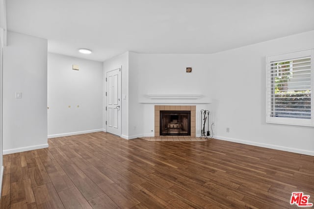 6716 Clybourn Avenue 147, North Hollywood, CA 91606 — photo 6 of 43