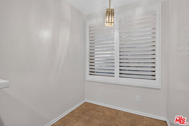 6716 Clybourn Avenue 147, North Hollywood, CA 91606 — photo 9 of 43