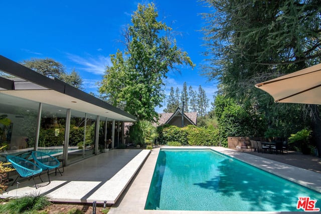 5000 Queen Victoria Road, Woodland Hills, CA 91364 — photo 47 of 58