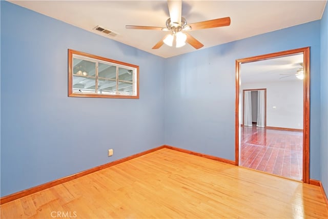 7032 Encino, Lake Balboa, CA 91406 — photo 20 of 33