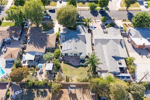 7032 Encino, Lake Balboa, CA 91406 — photo 32 of 33