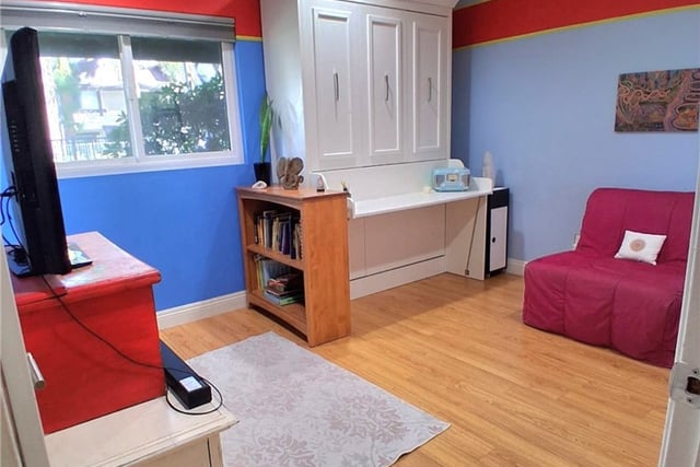 7552 Corbin Avenue 4, Reseda, CA 91335 — photo 15 of 30