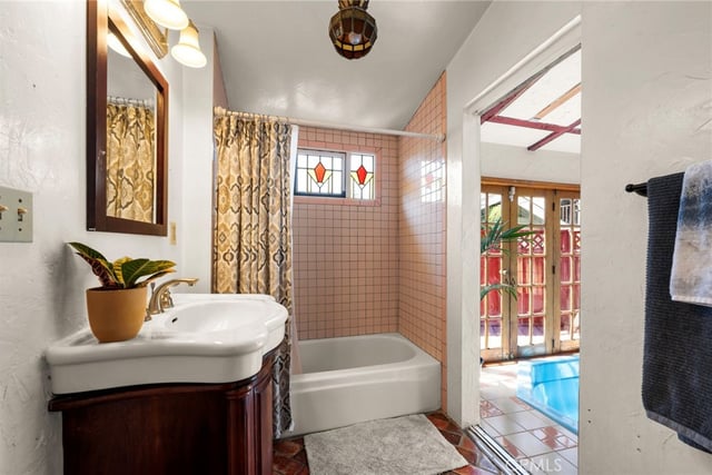 4406 Prospect, Los Angeles, CA 90027 — photo 14 of 38