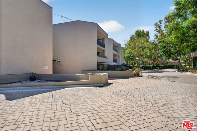 4589 Via Marisol 163, Los Angeles, CA 90042 — photo 27 of 27
