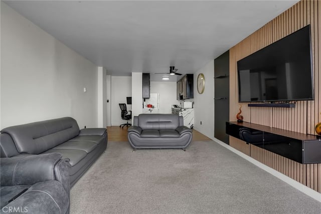 375 Atlantic Avenue 607, Long Beach, CA 90802 — photo 13 of 34