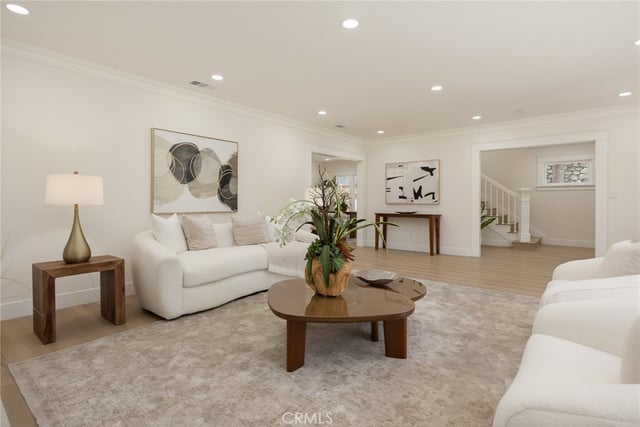 525 E Jackson Street, Pasadena, CA 91104 — photo 13 of 57