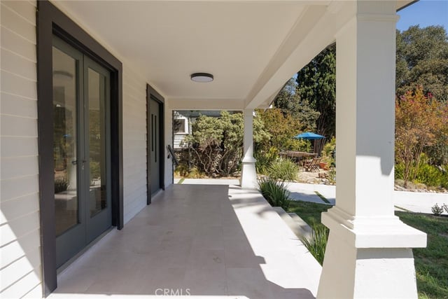 525 E Jackson Street, Pasadena, CA 91104 — photo 5 of 57