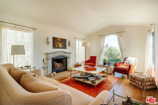 1633 Hi Point Street, Los Angeles, CA 90035 — photo 19 of 62