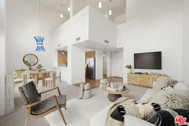235 Main Street 223, Los Angeles, CA 90291 — photo 8 of 19
