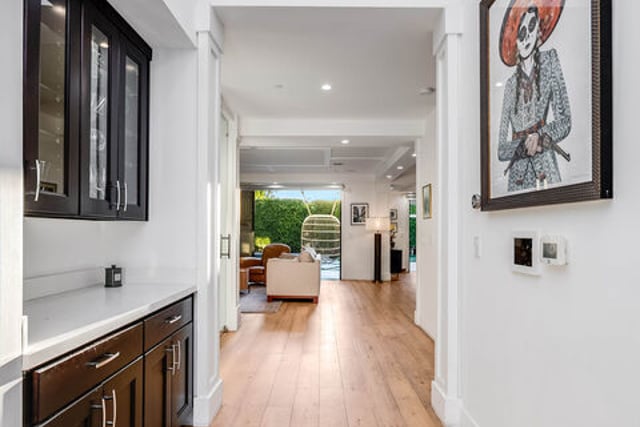 5045 Willowcrest Avenue, Toluca Lake, CA 91601 — photo 9 of 60