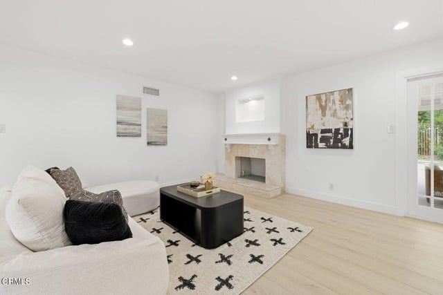 290 Columbia Road, Thousand Oaks, CA 91360 — photo 25 of 47