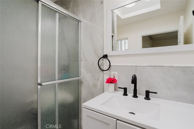 10721 Crockett, Sun Valley, CA 91352 — photo 18 of 75