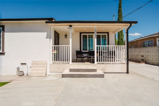10721 Crockett, Sun Valley, CA 91352 — photo 3 of 75