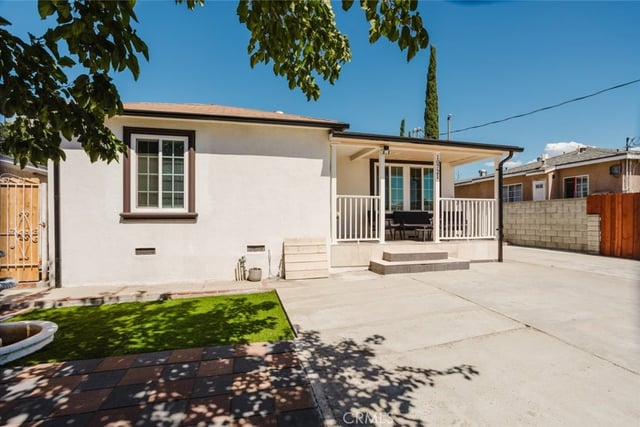 10721 Crockett, Sun Valley, CA 91352 — photo 5 of 75