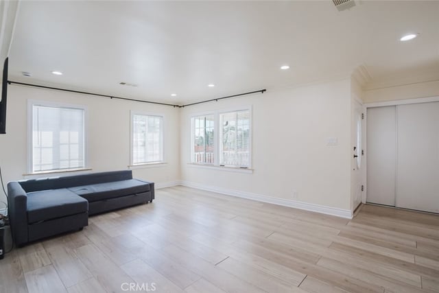 10721 Crockett, Sun Valley, CA 91352 — photo 8 of 75