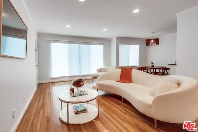 1275 Havenhurst Drive 4, West Hollywood, CA 90046 — photo 14 of 59