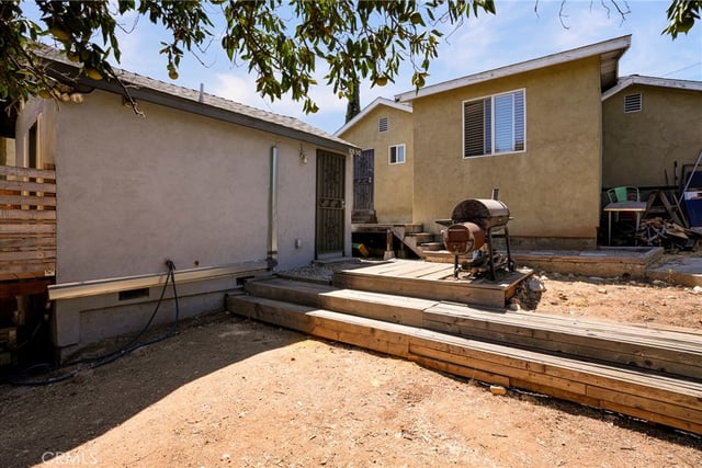 826 Geraghty Avenue, Los Angeles, CA 90063 — photo 17 of 34