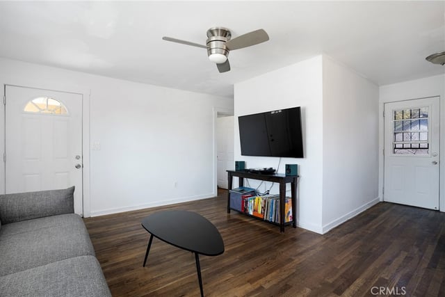 826 Geraghty Avenue, Los Angeles, CA 90063 — photo 5 of 34