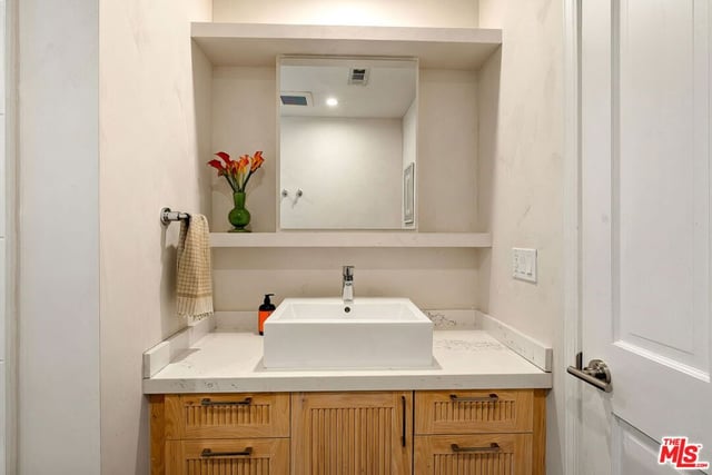 845 Amoroso Place, Los Angeles, CA 90291 — photo 40 of 46