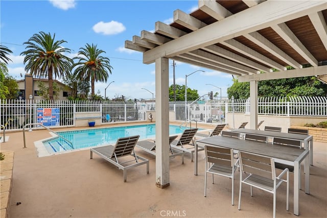 628 Daisy Avenue 222, Long Beach, CA 90802 — photo 36 of 44