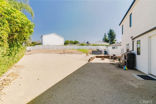 13364 Pala Avenue, Sylmar, CA 91342 — photo 42 of 45