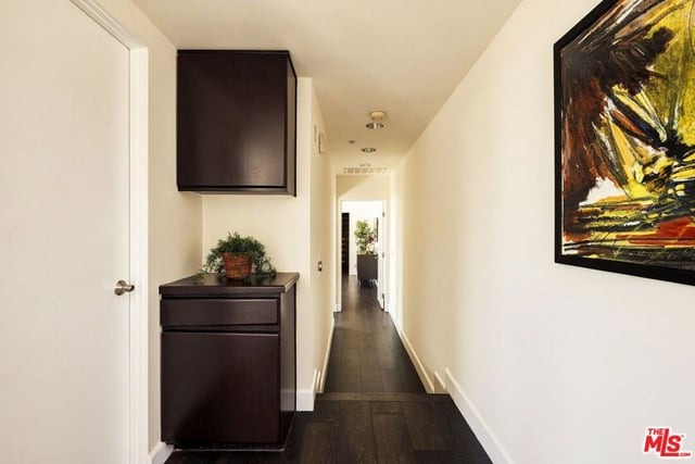1932 Selby Avenue 401, Los Angeles, CA 90025 — photo 19 of 41
