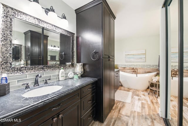 11595 Coralberry Court, Moorpark, CA 93021 — photo 35 of 67