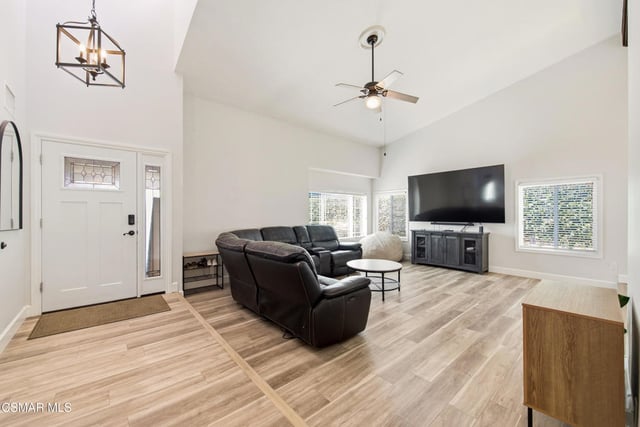 11595 Coralberry Court, Moorpark, CA 93021 — photo 6 of 67