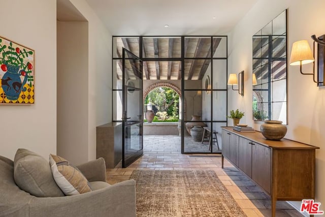 976 N Alpine Drive, Beverly Hills, CA 90210 — photo 5 of 29