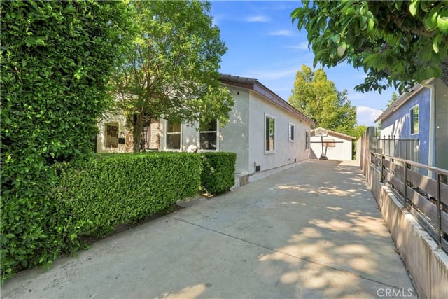 430 N Parish Place, Burbank, CA 91506 — photo 32 of 34