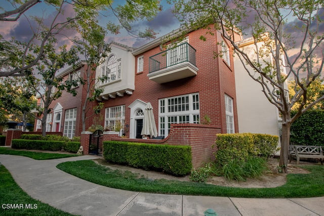 2491 Swanfield Court, Thousand Oaks, CA 91361 — photo 2 of 56
