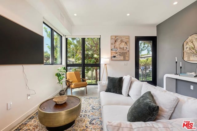 4180 Duquesne, Culver City, CA 90232 — photo 4 of 33