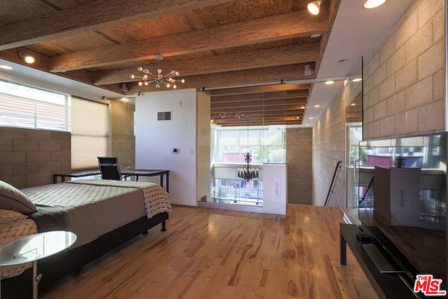 6615 Melrose Avenue 1, Los Angeles, CA 90038 — photo 19 of 24