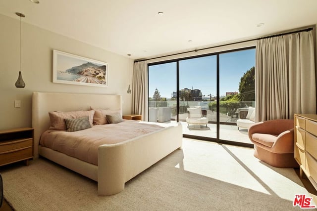 1017 N Croft PH01, Los Angeles, CA 90069 — photo 16 of 31