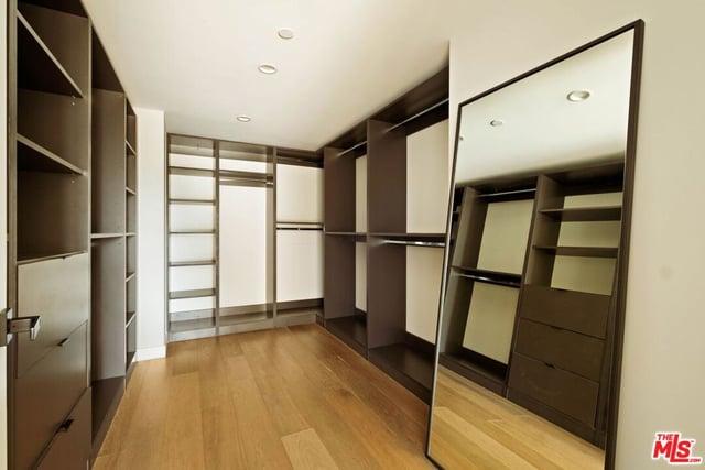 1017 N Croft PH01, Los Angeles, CA 90069 — photo 18 of 31