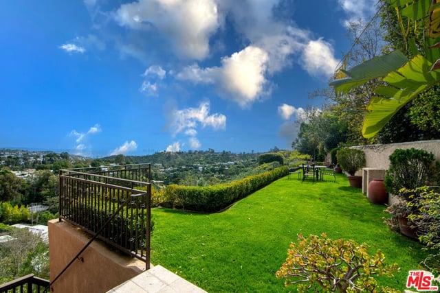 2480 Briarcrest Road, Los Angeles, CA 90210 — photo 35 of 37