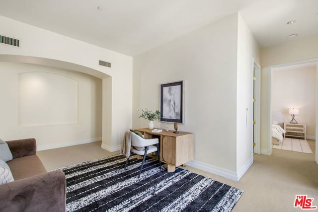 11847 Gorham Avenue 403, Los Angeles, CA 90049 — photo 34 of 60