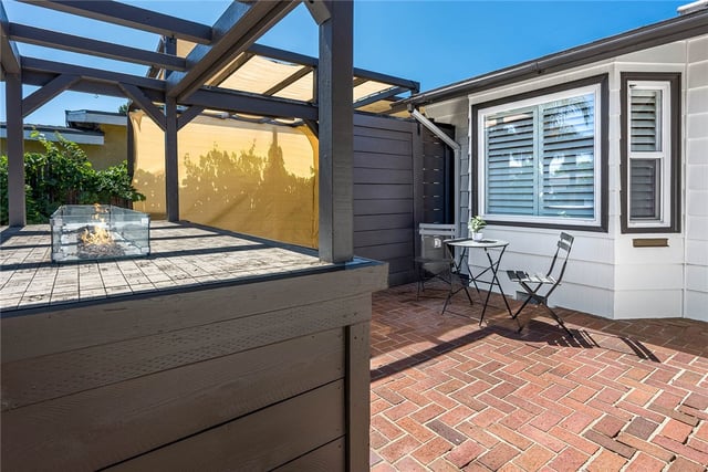 2425 Heather, Long Beach, CA 90815 — photo 3 of 37