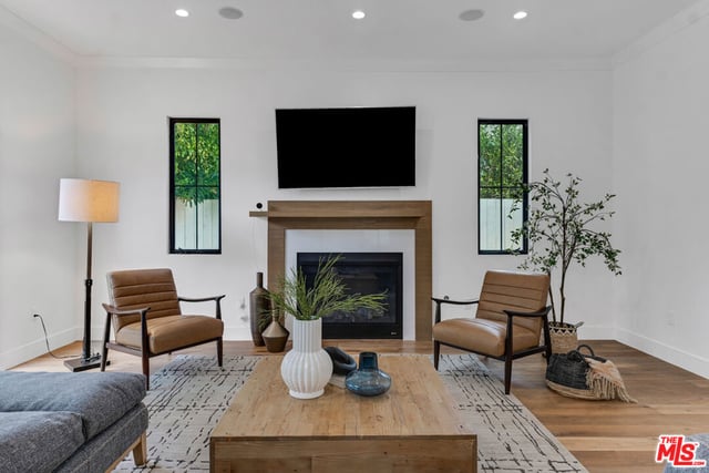 2421 Louella Avenue, Los Angeles, CA 90291 — photo 16 of 57